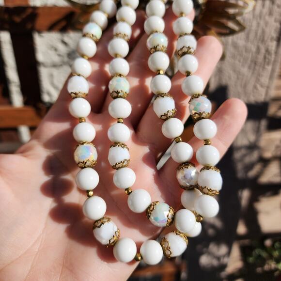 Vtg Jonne Necklace House of Schrager 1950s Milk Glass Givre AB Faceted Retro Mod - Picture 15 of 15